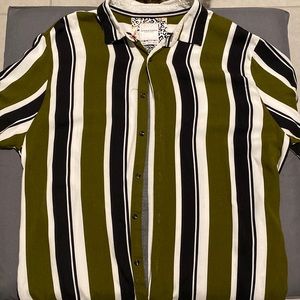 Large sized button down men’s top